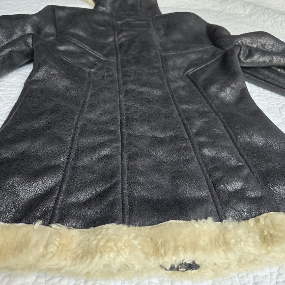 Vintage Guess Two Tone Hooded Faux Suede Leather And Fur Toggle Button Jacket - Picture 13 of 15